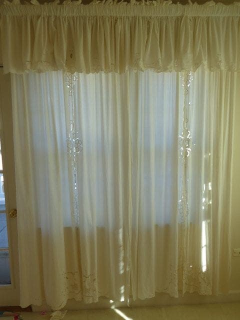 6' Drapes & Hardware - Set 1