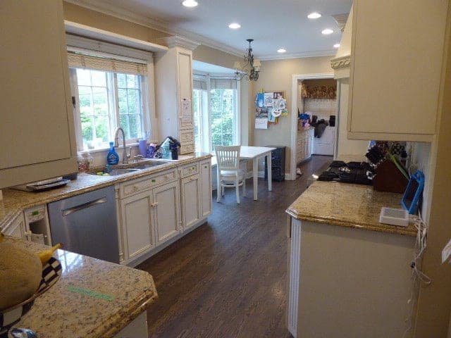 Kitchen Cabinets with Granite Counter