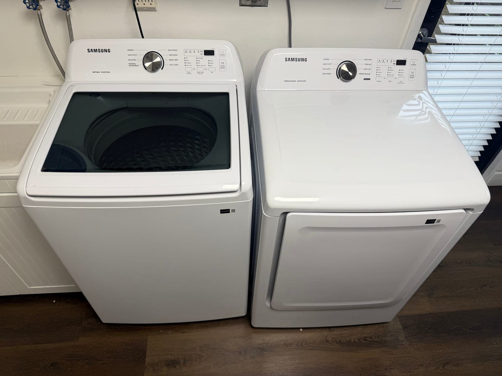 Samsung SmartCare Washer Dryer Set