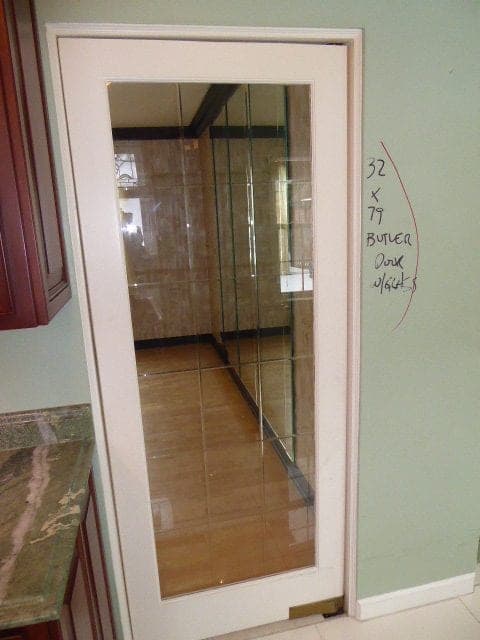 32" Butler Door with Beveled Glass