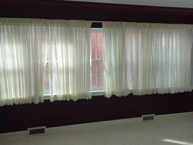 14' Drapes & Hardware